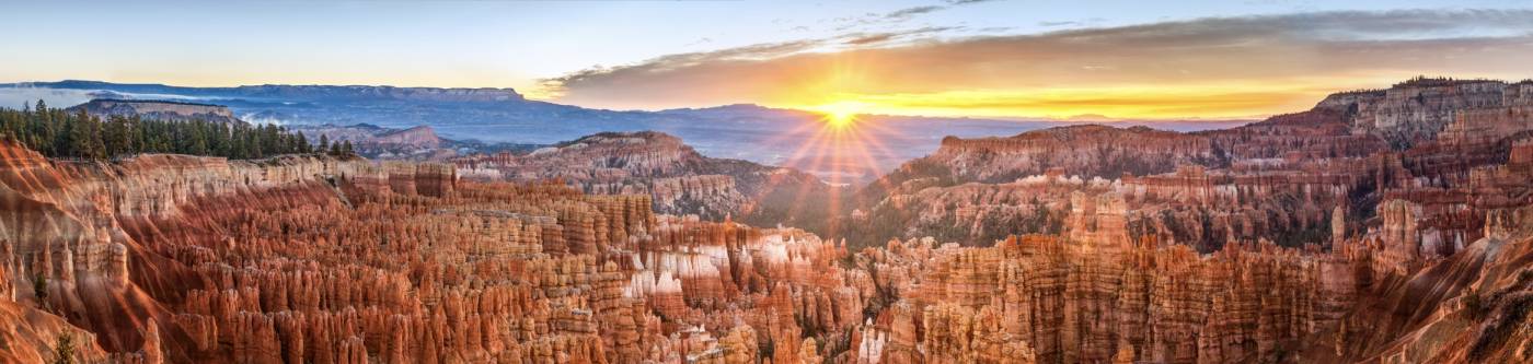A view of the hoodoos in Bryce Canyon National Park